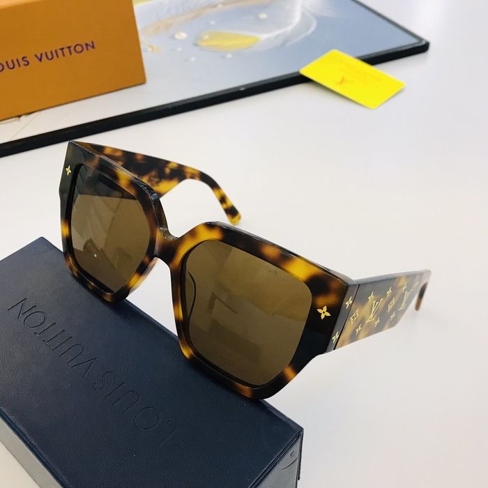 Louis Vuitton Sunglasses Top Quality LVS00263